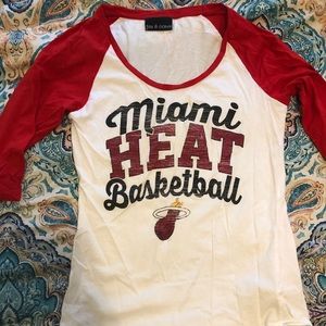 🌟 3 for $18 🌟 Raglan Heat tee